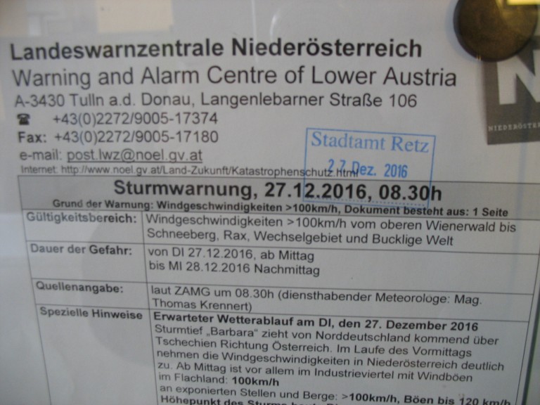 Aushang Sturmwarnung in Retz
