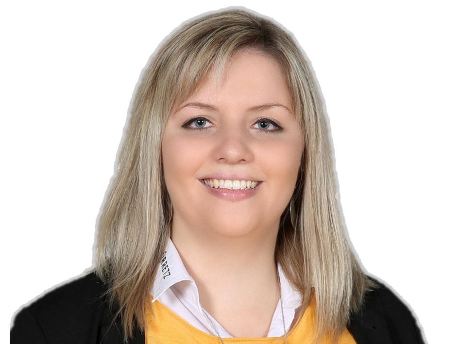 Selina Siller.weisser Hintergrund.klein-650
